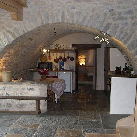 La Bergerie Bed and Breakfast Sainte-Eulalie-de-Cernon Exterior foto
