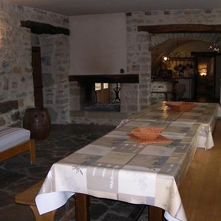 La Bergerie Bed and Breakfast Sainte-Eulalie-de-Cernon Exterior foto