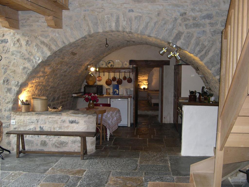 La Bergerie Bed and Breakfast Sainte-Eulalie-de-Cernon Exterior foto